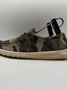 Hey Dude Wendy Camo Women’s Size 9 121417003 Lightweight Comfort Slip On Shoes